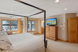 4743 Island View Dr, Mound, MN 55364 - Photo 25