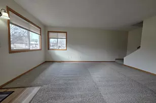 6312 83rd Ct N, Brooklyn Park, MN 55445 - Photo 5