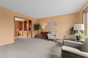 3680 Arlington Ln SE, Rochester, MN 55904 - Photo 5