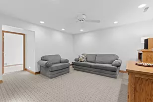 3680 Arlington Ln SE, Rochester, MN 55904 - Photo 27
