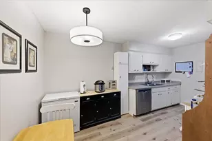 2720 Dale St N, Roseville, MN 55113 - Photo 5