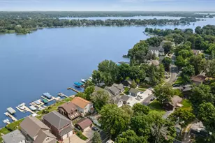 5060 Edgewater Dr, Mound, MN 55364 - Photo 7