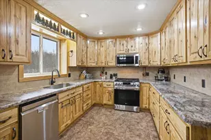 20672 Aspen Dr, Grand Rapids, MN 55744 - Photo 17