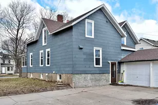 226 Market St, Winona, MN 55987 - Photo 3