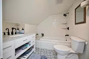 226 Market St, Winona, MN 55987 - Photo 25