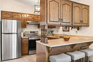 543 Clover Leaf Pkwy NE, Blaine, MN 55434 - Photo 5