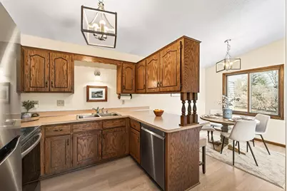 543 Clover Leaf Parkway NE, Blaine, MN 55434 - Photo 15