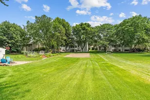 8837 Comstock Ct, Maple Grove, MN 55311 - Photo 47