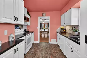 613 11th St SE, Rochester, MN 55904 - Photo 11