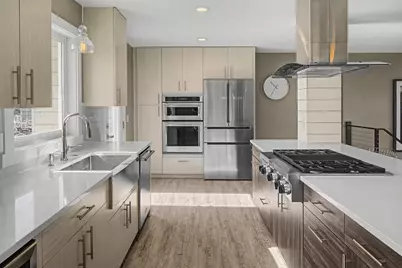 6725 Valley View Road, Edina, MN 55439 - Photo 11