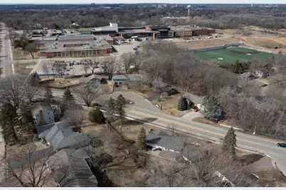 6725 Valley View Road, Edina, MN 55439 - Photo 39