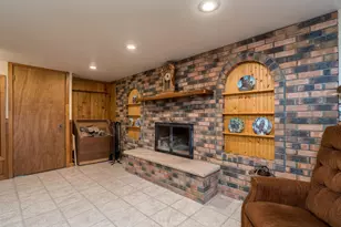 551 1st St, Gaylord, MN 55334 - Photo 29