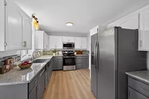 4406 Newcastle Ln NW, Rochester, MN 55901 - Photo 7