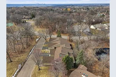 561 Deer Ridge Lane S, Maplewood, MN 55119 - Photo 47