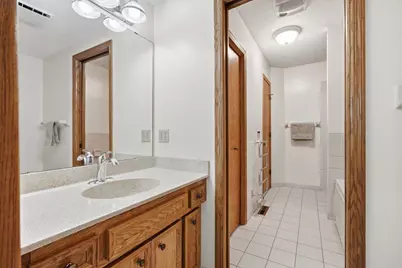 561 Deer Ridge Lane S, Maplewood, MN 55119 - Photo 23