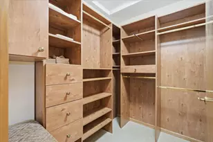 561 Deer Ridge Ln S, Maplewood, MN 55119 - Photo 31