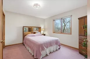 561 Deer Ridge Ln S, Maplewood, MN 55119 - Photo 37