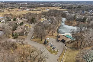 561 Deer Ridge Ln S, Maplewood, MN 55119 - Photo 55