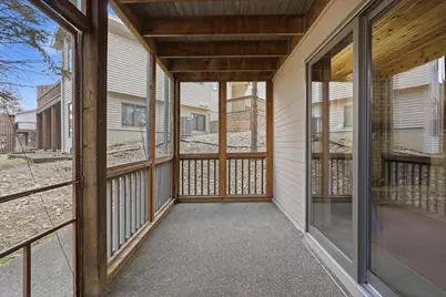 561 Deer Ridge Lane S, Maplewood, MN 55119 - Photo 35