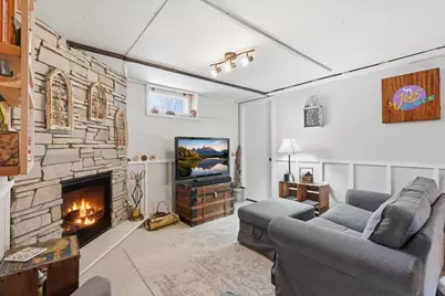 3029 Fairview Avenue N, Roseville, MN 55113 - Photo 15