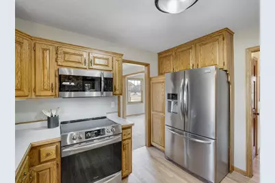 2910 Desoto Street, Little Canada, MN 55117 - Photo 5