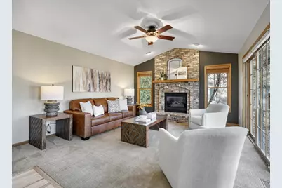 2910 Desoto Street, Little Canada, MN 55117 - Photo 9