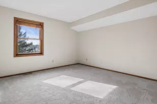7808 Grinnell Way, Lakeville, MN 55044 - Photo 11