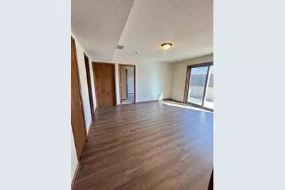 7808 Grinnell Way, Lakeville, MN 55044 - Photo 3