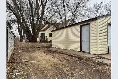 869 Lawson Avenue E, Saint Paul, MN 55106 - Photo 33