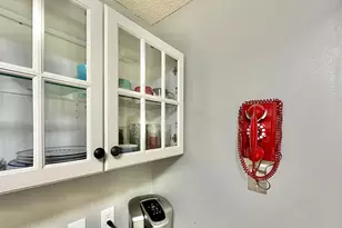 7510 Cahill Rd, Edina, MN 55439 - Photo 3