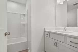 1195 Bush Ave, Saint Paul, MN 55106 - Photo 23