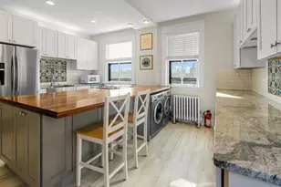 57 Avon Street S, Saint Paul, MN 55105 - Photo 9