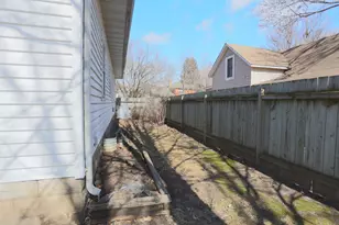 522 E Walnut St, River Falls, WI 54022 - Photo 7