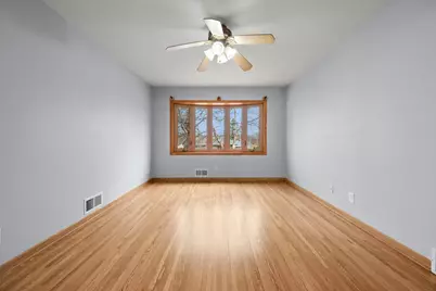 700 Edgar Avenue, Saint Paul, MN 55117 - Photo 13