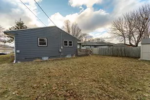 1413 16th Ave NW, Rochester, MN 55901 - Photo 21