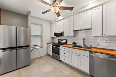 1467 Charles Avenue, Saint Paul, MN 55104 - Photo 3