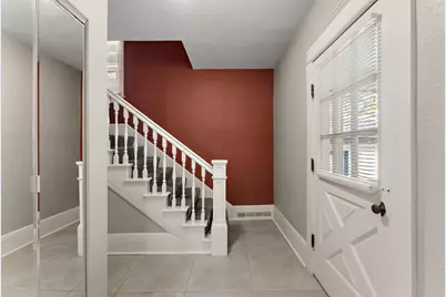 1467 Charles Avenue, Saint Paul, MN 55104 - Photo 7
