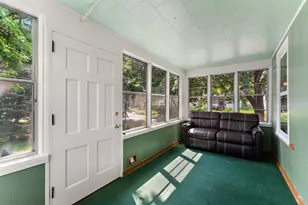 1467 Charles Ave, Saint Paul, MN 55104 - Photo 9