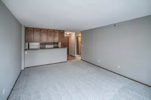 433 S 7th St, Minneapolis, MN 55415 - Photo 1