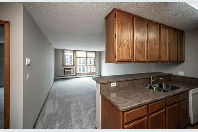 433 S 7th Street #1819, Minneapolis, MN 55415 - Photo 1