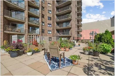 26 10th Street W #1005, Saint Paul, MN 55102 - Photo 17