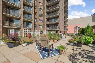 26 10th Street W, Saint Paul, MN 55102 - Photo 17