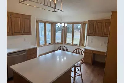 303 Sunflower Court, Vadnais Heights, MN 55127 - Photo 13