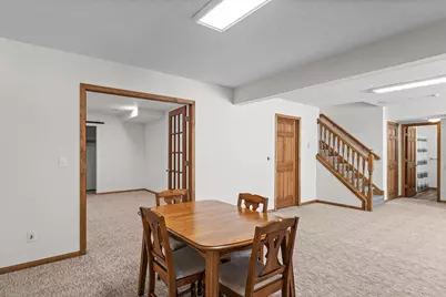 303 Sunflower Court, Vadnais Heights, MN 55127 - Photo 45