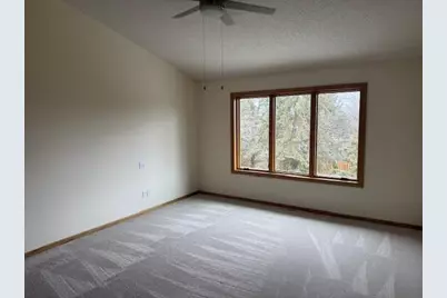 303 Sunflower Court, Vadnais Heights, MN 55127 - Photo 17