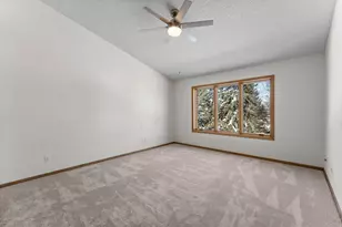 303 Sunflower Ct, Vadnais Heights, MN 55127 - Photo 31