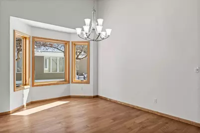 303 Sunflower Court, Vadnais Heights, MN 55127 - Photo 11