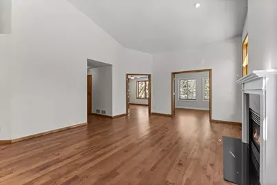 303 Sunflower Court, Vadnais Heights, MN 55127 - Photo 7