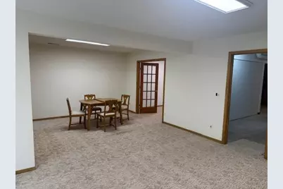 303 Sunflower Court, Vadnais Heights, MN 55127 - Photo 29