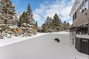 303 Sunflower Ct, Vadnais Heights, MN 55127 - Photo 61